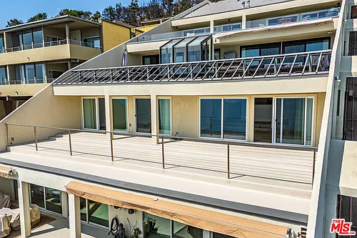 18055 Coastline Dr #2 Photo 1