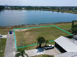 1998 SW Acacia Ave, Pt Saint Lucie, FL 34953