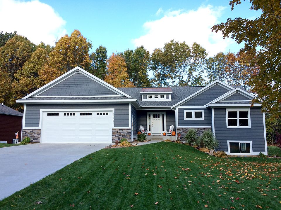1st image of 15161 Willowwood Ct