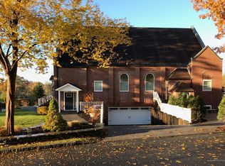 422 Ocean Ave, Portland, ME 04103