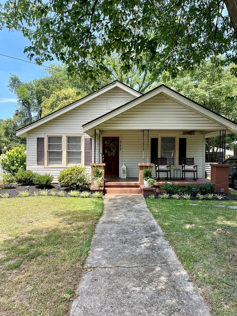 117 Ridgeway Dr, Greenville, SC 29607 HotPads