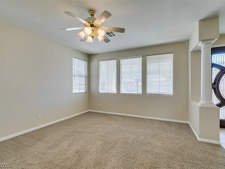 2722 Woodflower Ave — Photo 8