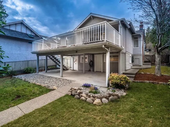 1472 Fulton Ave, West Vancouver, BC V7T 1P1