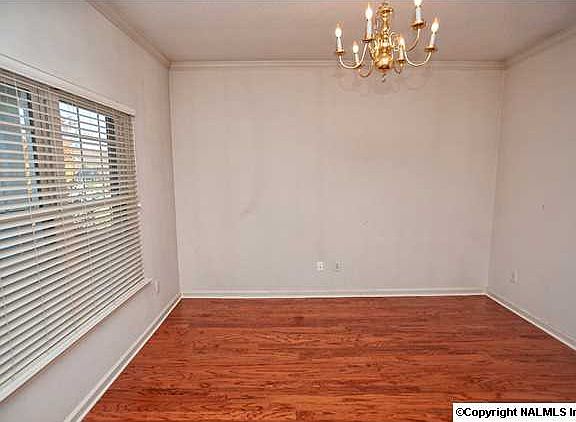 4th image of 211 Park Stone Dr