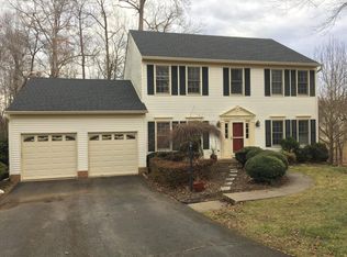 4380 Taft Ct, Woodbridge, VA 22193
