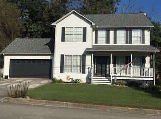 1913 Knoll Tree Dr, Knoxville, TN 37932