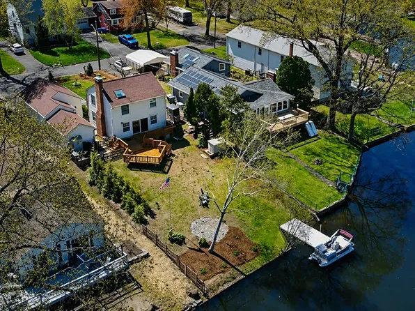 145 Cottage Rd, Enfield, CT 06082