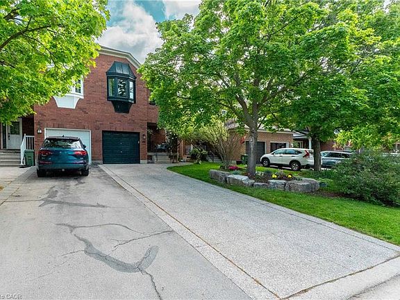 2nd image of 46 Harnesworth Cres