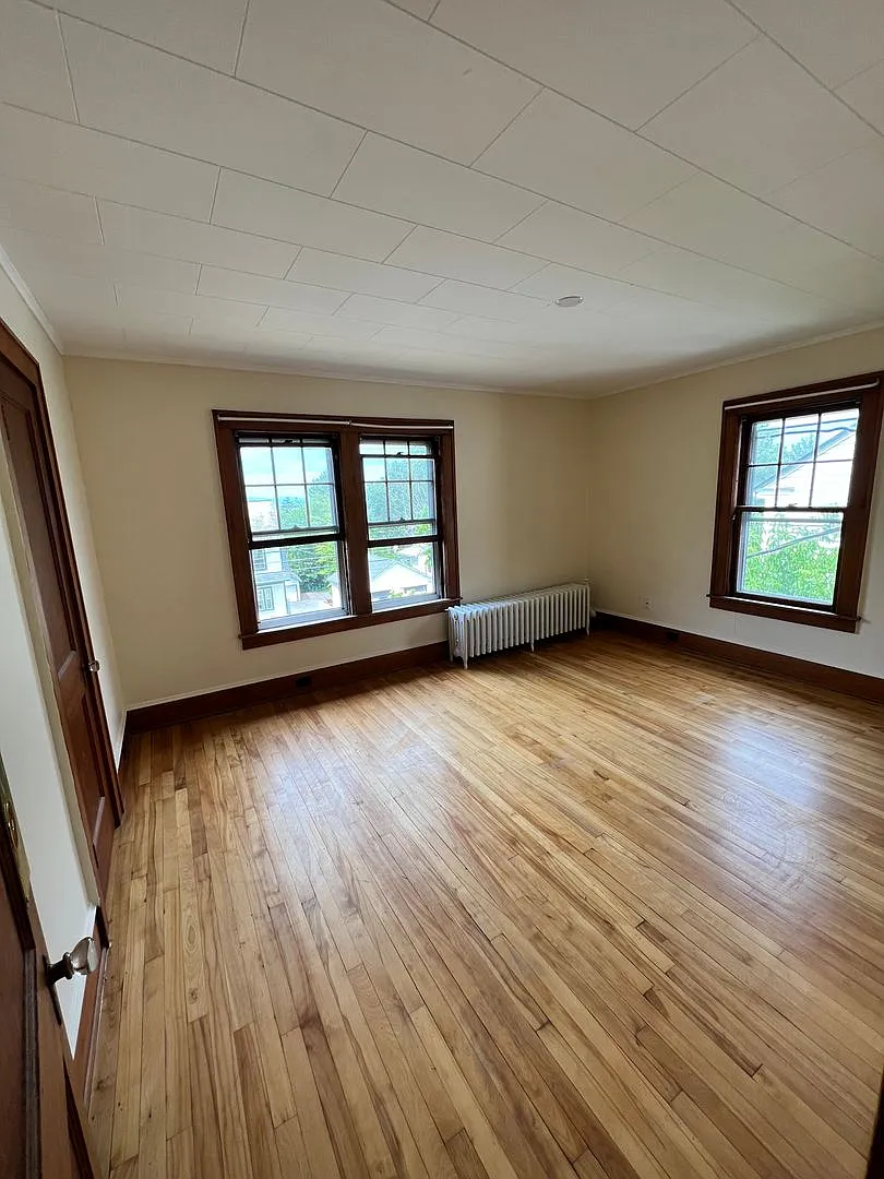 360-364 South Winooski Ave — Photo 3