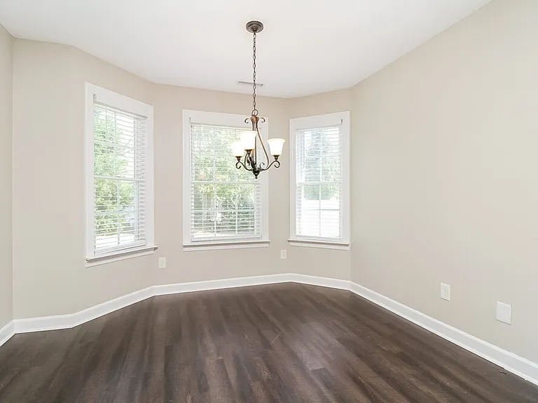 3750 Maya Dr — Photo 6