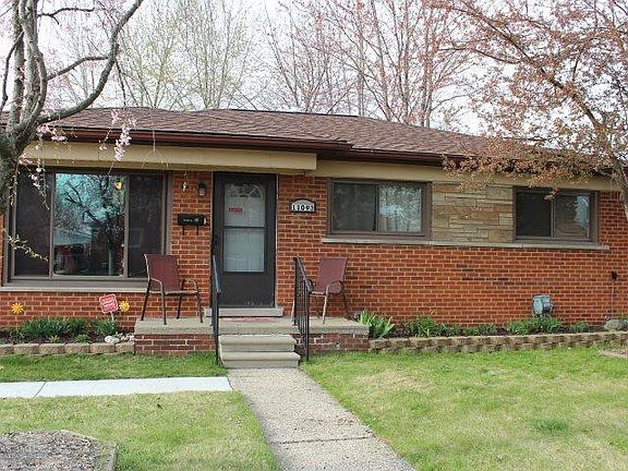 4th image of 11093 Dale Ave