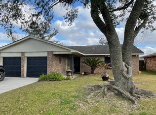 1724 Greenwood Dr, La Place, LA 70068