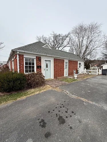 305 Cherokee Village Dr Photo 1