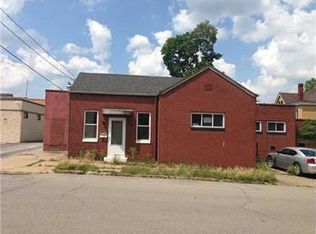13 Villa Ct, Beaver Falls, PA 15010