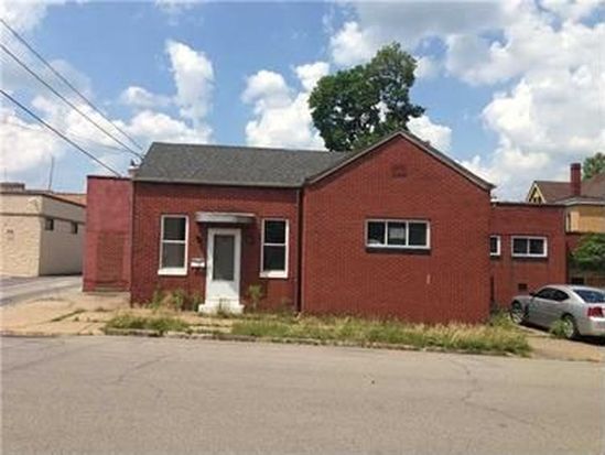 13 Villa Ct, Beaver Falls, PA 15010