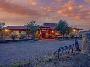 38 Caballo De Fuerza Rd SE, Albuquerque, NM 87123