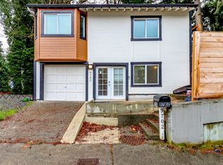 9702 8th Ave NW #B, Seattle, WA 98117