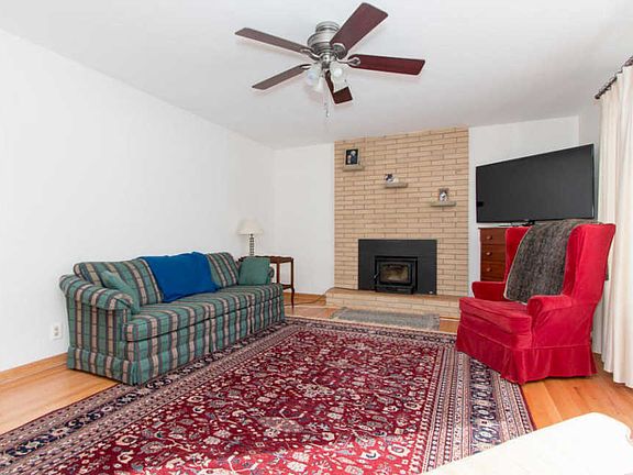 5th image of 1645 Tremont Blvd NW