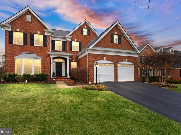 15728 Rothschild Ct, Haymarket, VA 20169