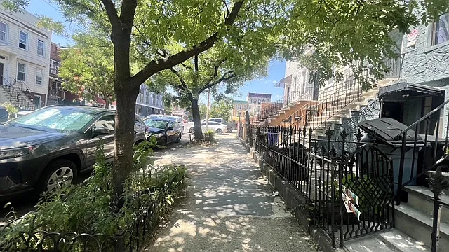 1195 Saint Marks Ave #2 — Photo 30
