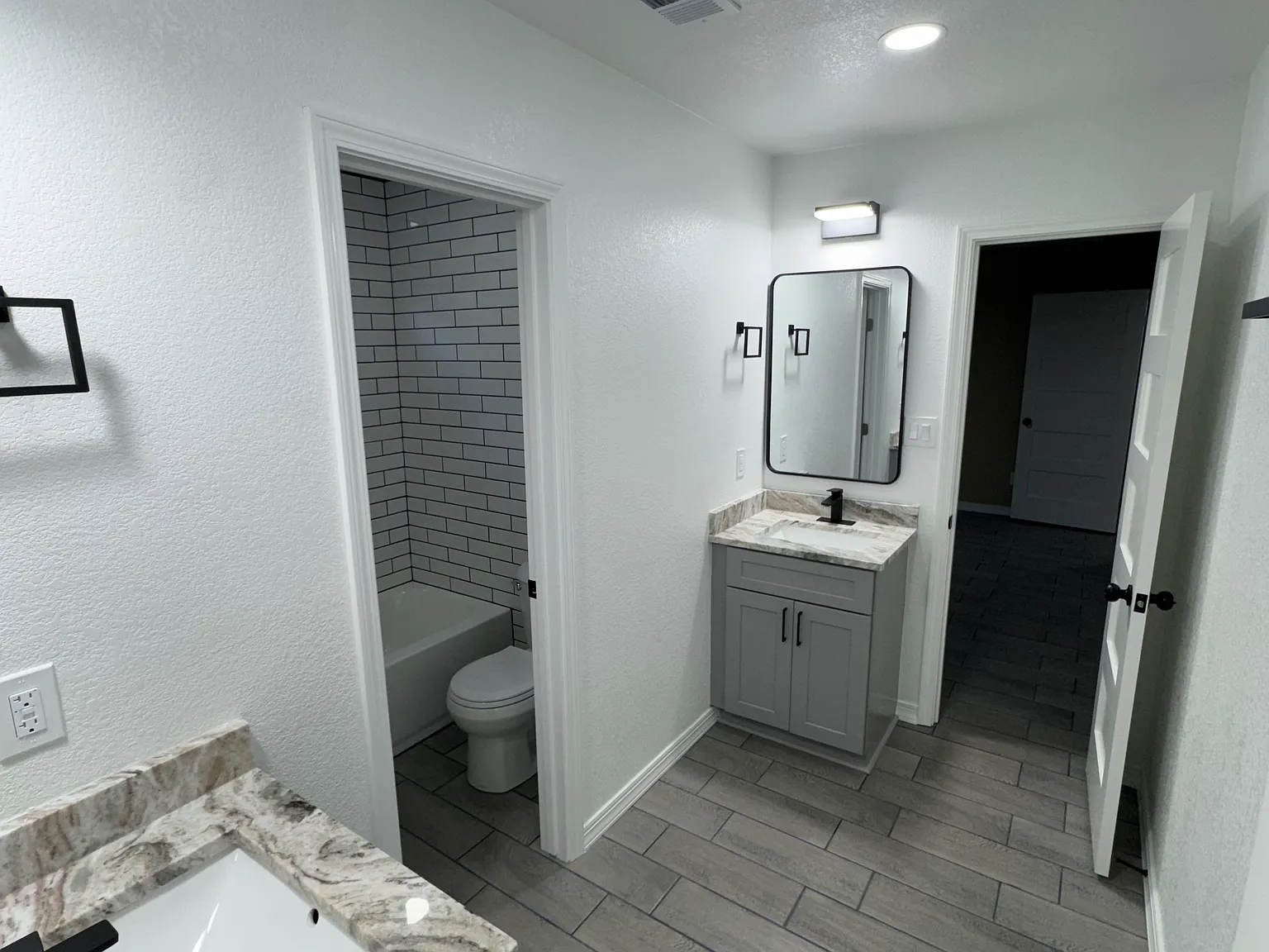 109 Cuchens Ln — Photo 3