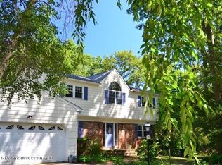 403 Hill Ln, Leonardo, NJ 07737