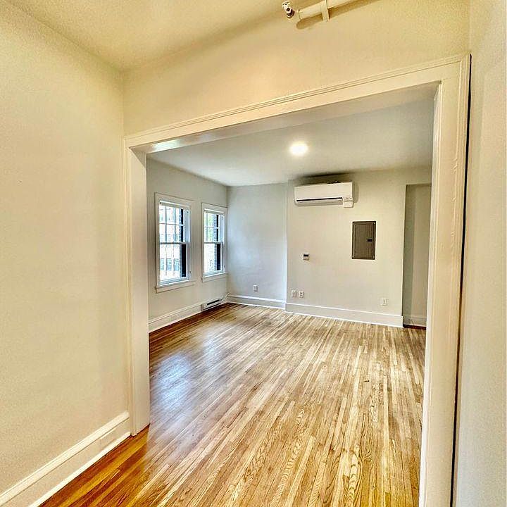 1st image of 208 E Grand Ave #2225