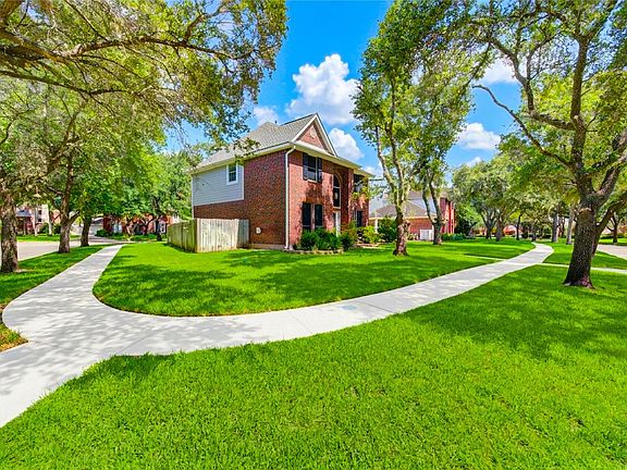 3rd image of 5007 Rebel Ridge Dr