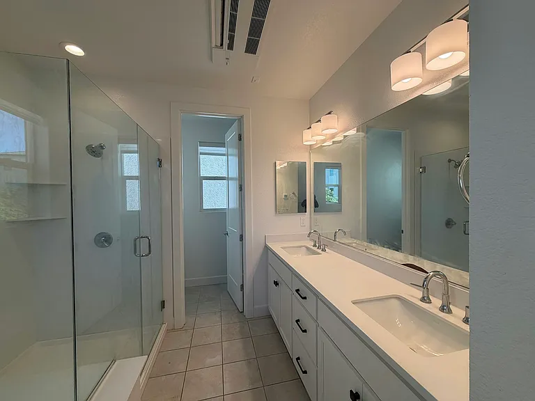 5889 Abbott St — Photo 21