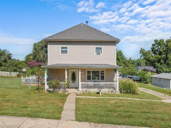 3419 Seneca St, Saint Joseph, MO 64507