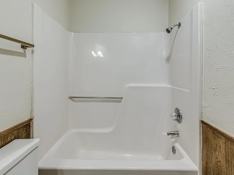 Jack and Jill Shower/Tub