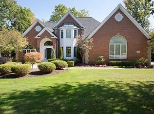 6730 Pin Tail Dr, Brecksville, OH 44141
