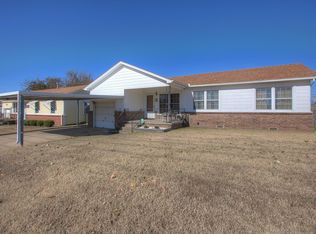 5743 E 21st St, Tulsa, OK 74114