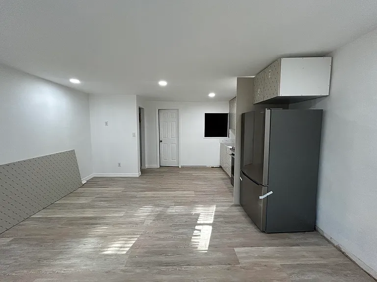 2865 SW 16th St #3 — Photo 4
