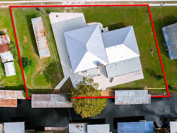 4th image of 107 Betty Rd