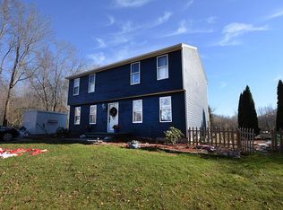 129 Dawn Marie Ct, North Kingstown, RI 02852