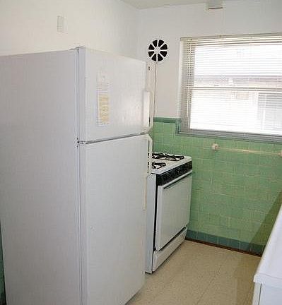 2nd image of 4022 Paxton Ave APT 2