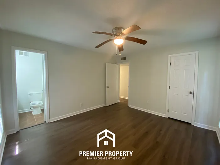 3833 Kerston Dr — Photo 10
