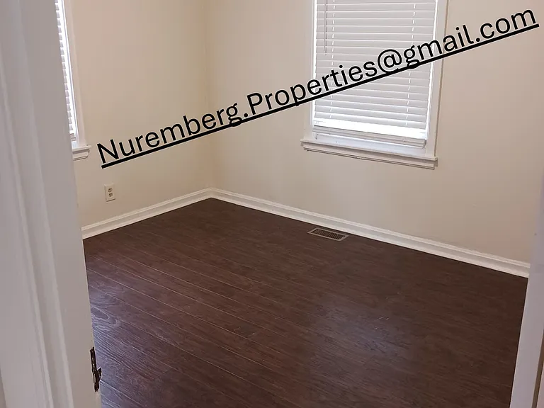 3008 Edison St — Photo 9