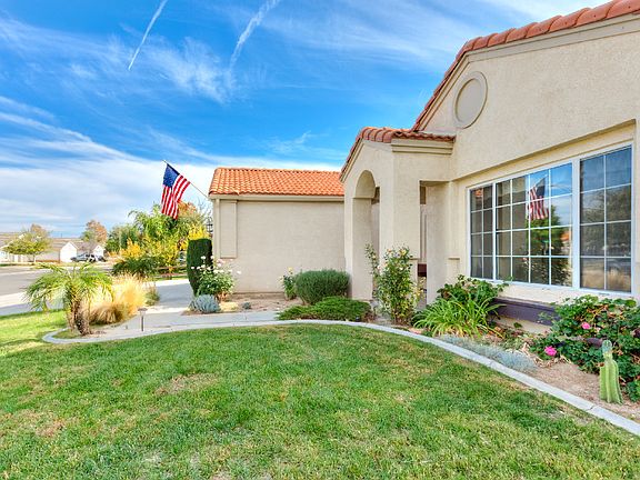 4th image of 29161 Crestline Dr