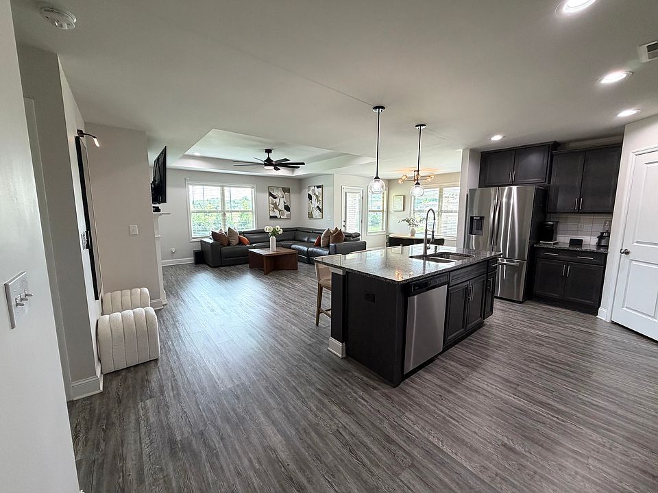 1st image of 6081 Thorntons Way Cir NW
