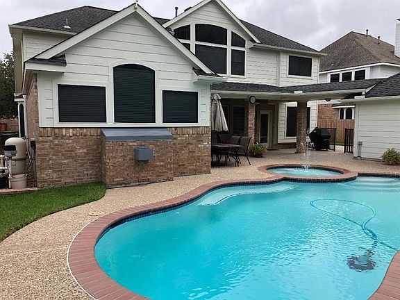3rd image of 22411 Bridgehaven Dr