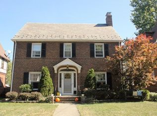 3285 Kenmore Rd, Shaker Heights, OH 44122