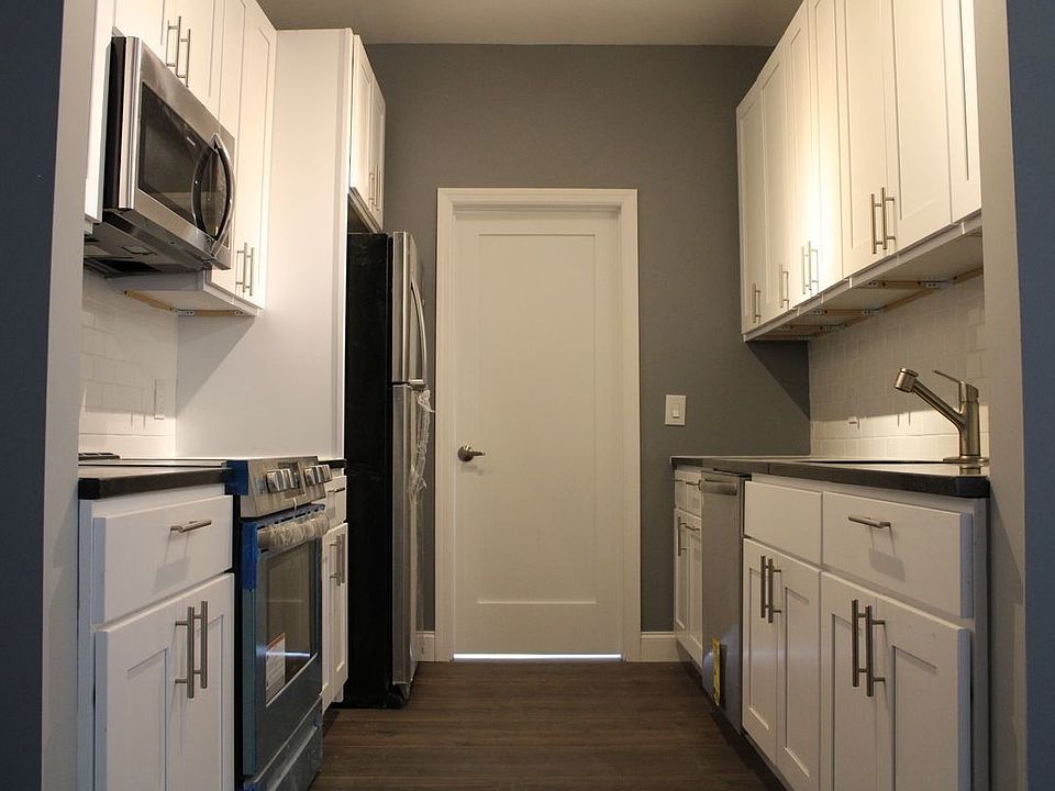 1st image of 249 21st St APT 3L