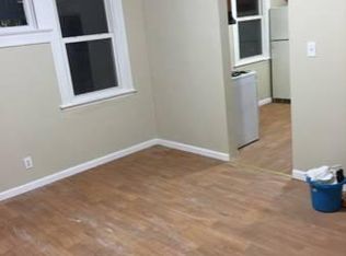 210 W Price St, Linden, NJ 07036