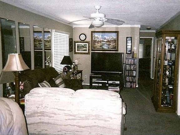 3rd image of 914 Mango Dr