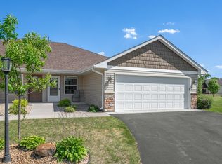 38229 Ewing Ct, North Branch, MN 55056