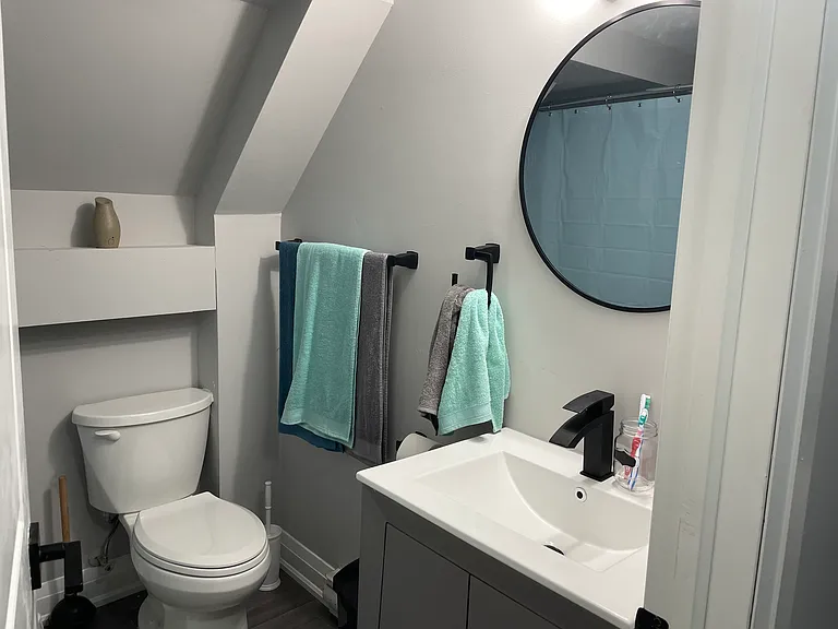 40 Helen St #3 — Photo 10