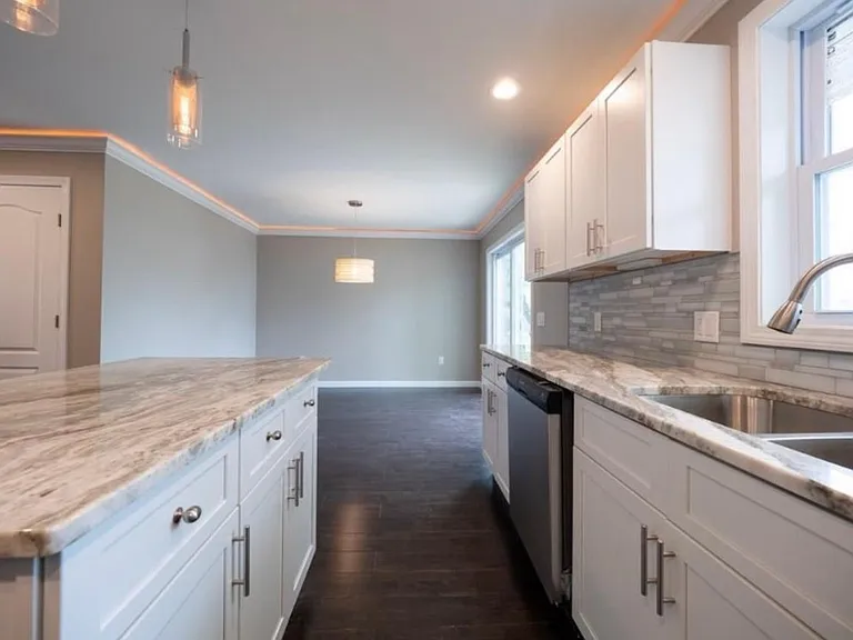 14 Cleveland Ave — Photo 3
