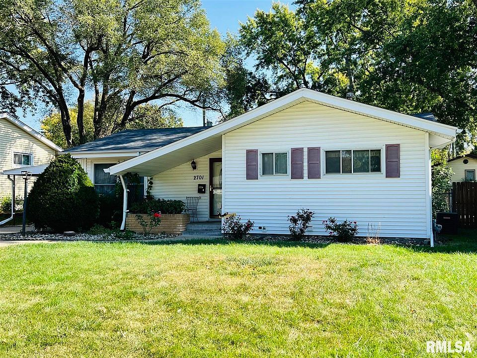 1st image of 2701 Crestview Dr